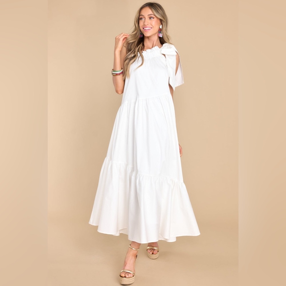 Petal & pup off the shoulder one shoulder maxi dress nwot - Picture 4 of 6